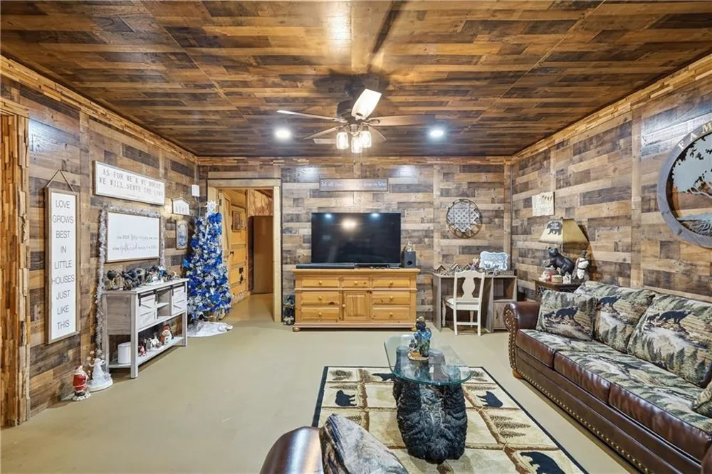 815 Knight Bottom Road SE Fairmount, GA 30139