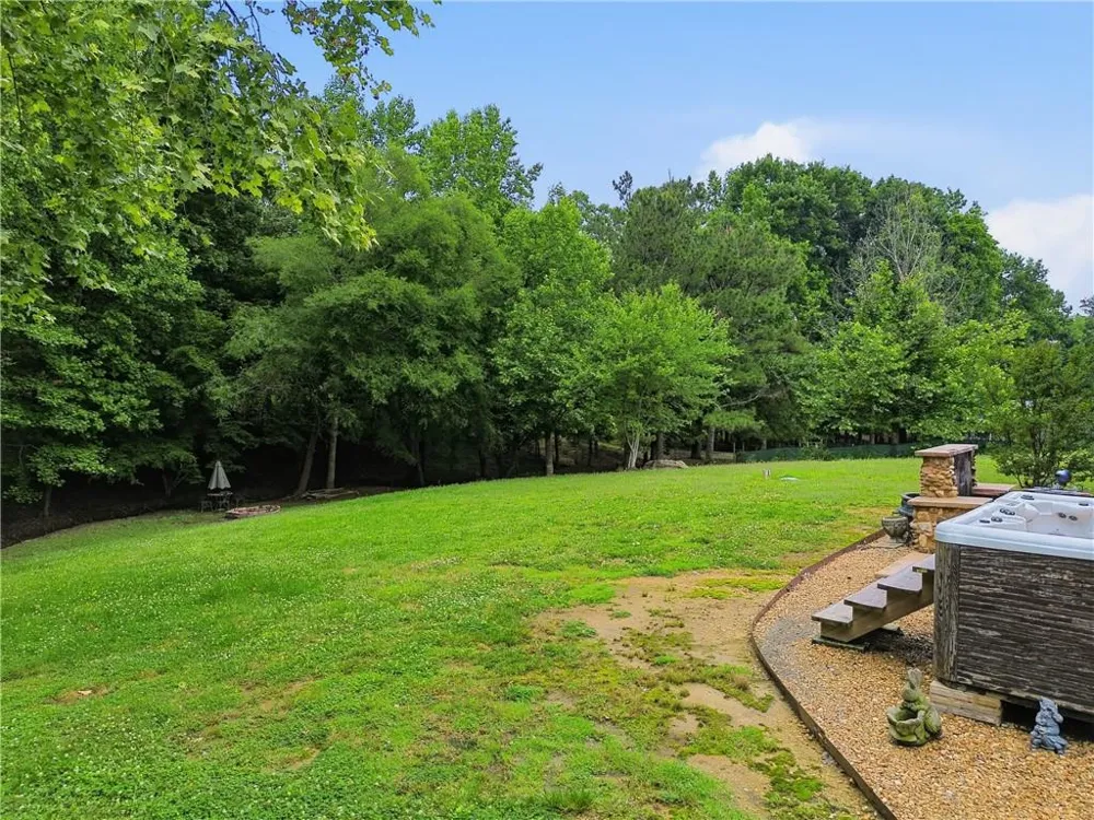 815 Knight Bottom Road SE Fairmount, GA 30139