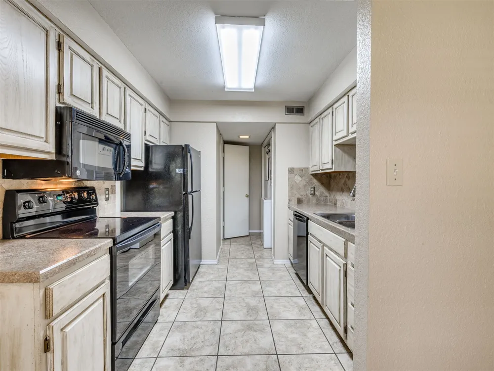 9103 S Urbana Avenue #3H Tulsa, OK 74137