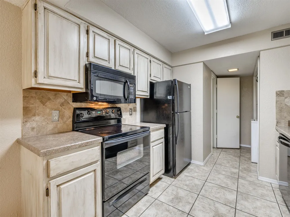 9103 S Urbana Avenue #3H Tulsa, OK 74137