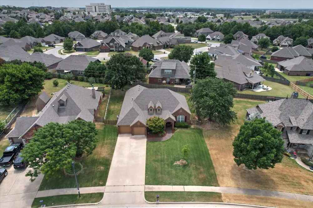 1109 W Granger Street Broken Arrow, OK 74012
