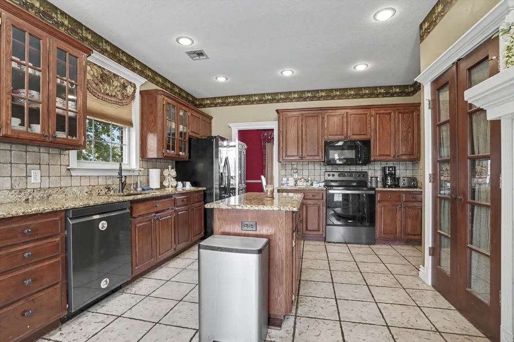 1109 W Granger Street Broken Arrow, OK 74012