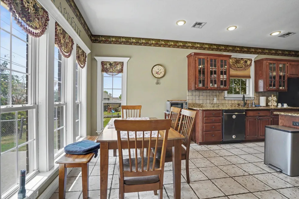 1109 W Granger Street Broken Arrow, OK 74012