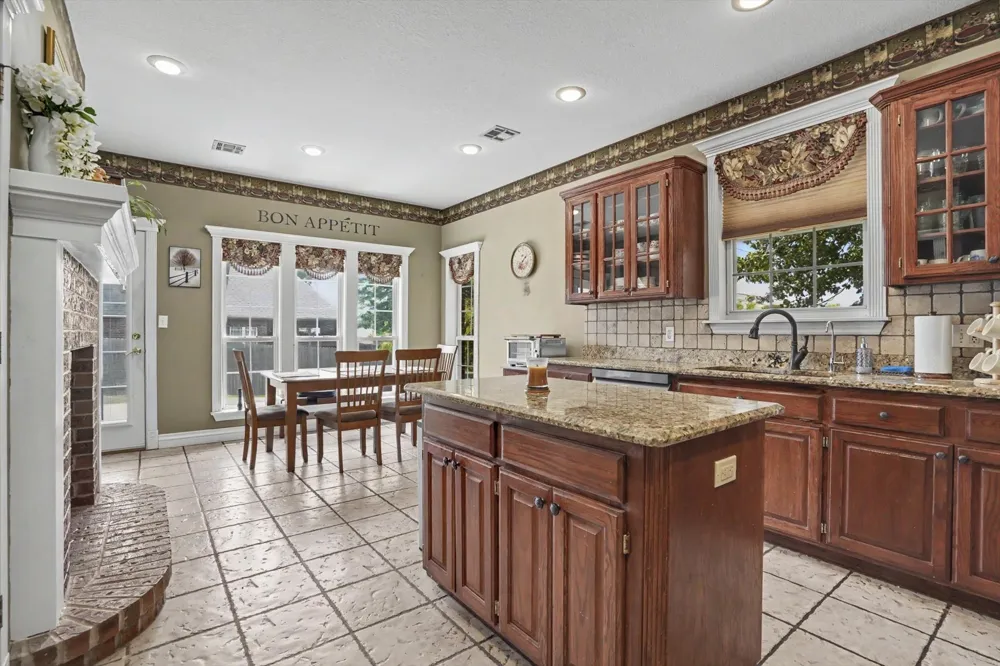 1109 W Granger Street Broken Arrow, OK 74012