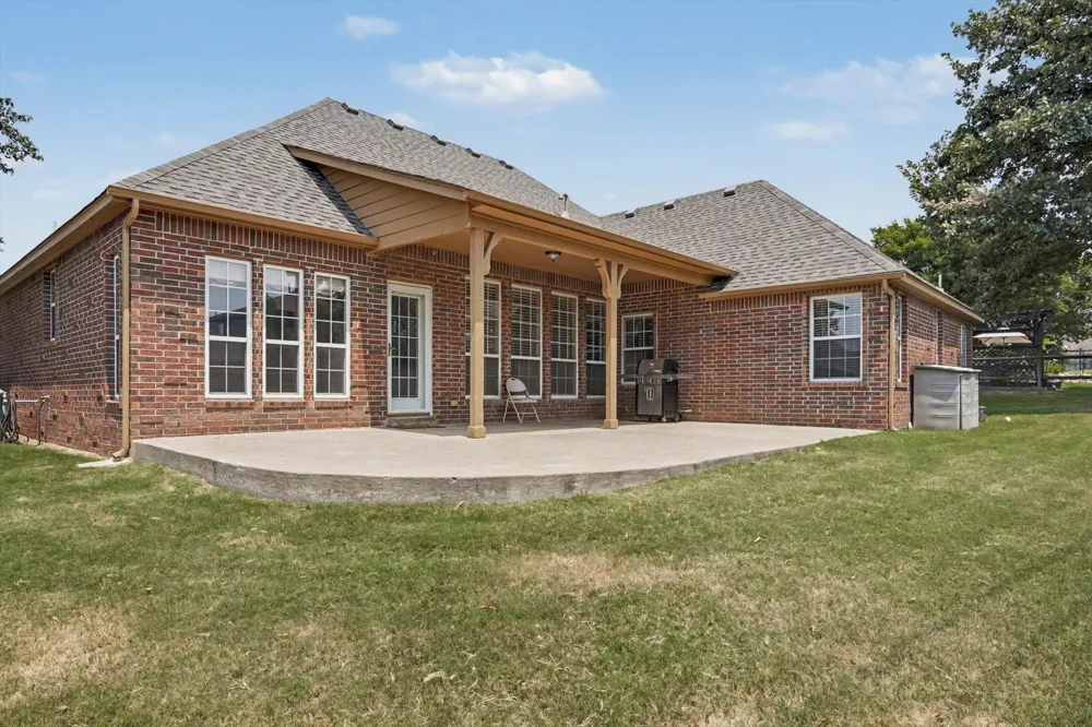 1109 W Granger Street Broken Arrow, OK 74012