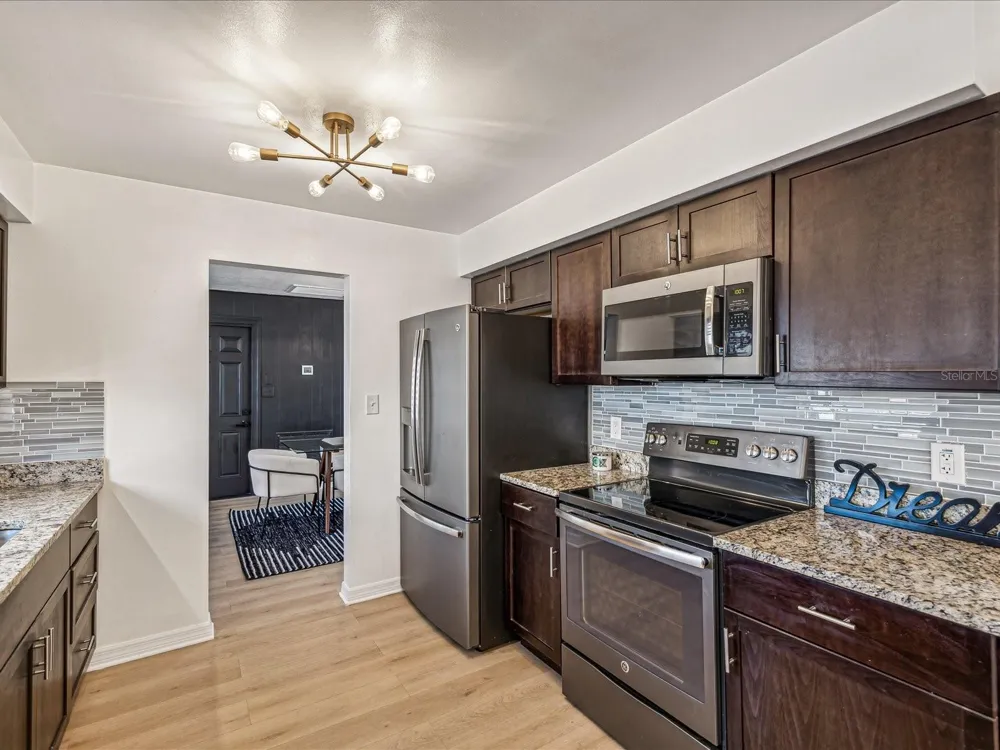 2000 57TH STREET St Petersburg, FL 33710
