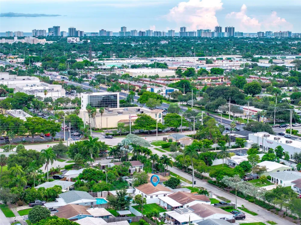 481 NE 51st St Oakland Park, FL 33334