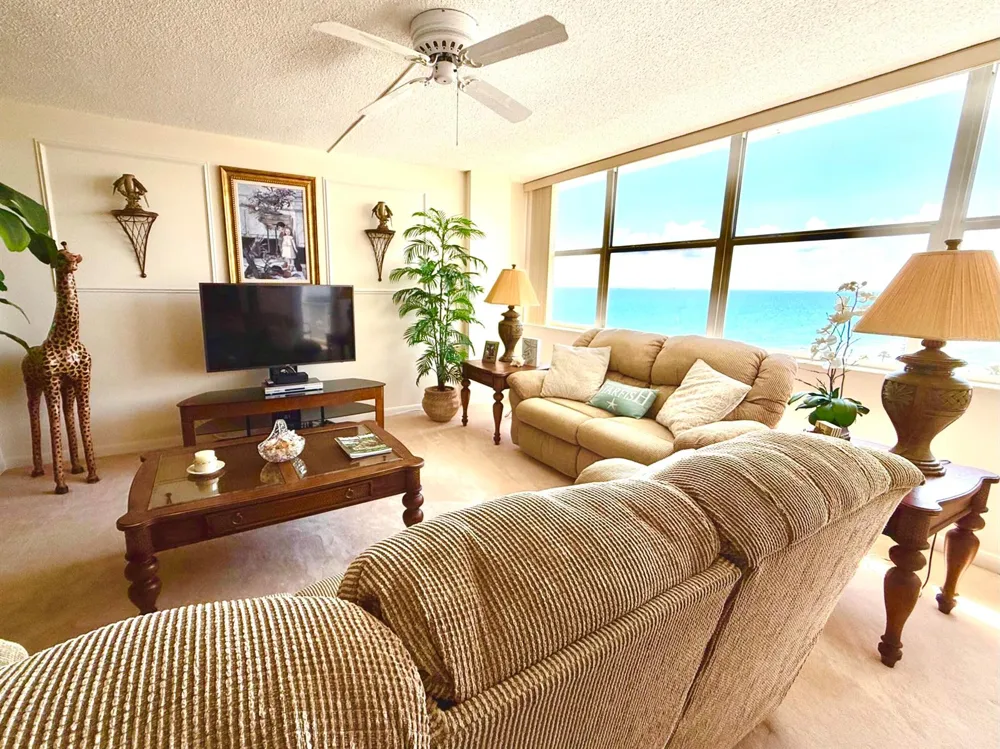 800 SE 20TH AVENUE #1106 Deerfield Beach, FL 33441