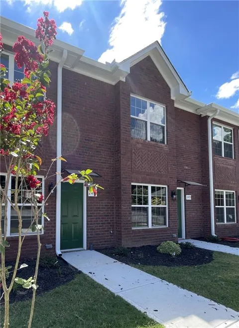 2451 Terrace View Nw