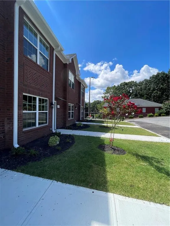 2451 Terrace View Nw Gainesville, GA 30501