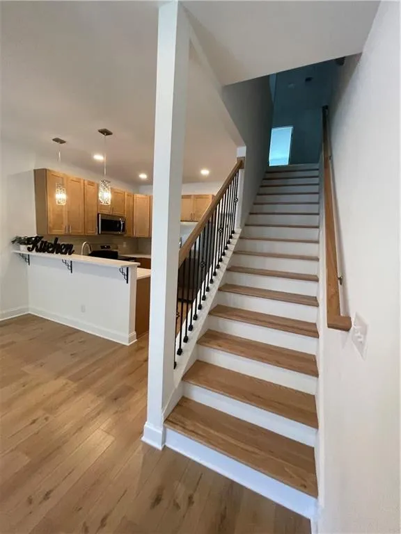 2451 Terrace View Nw Gainesville, GA 30501