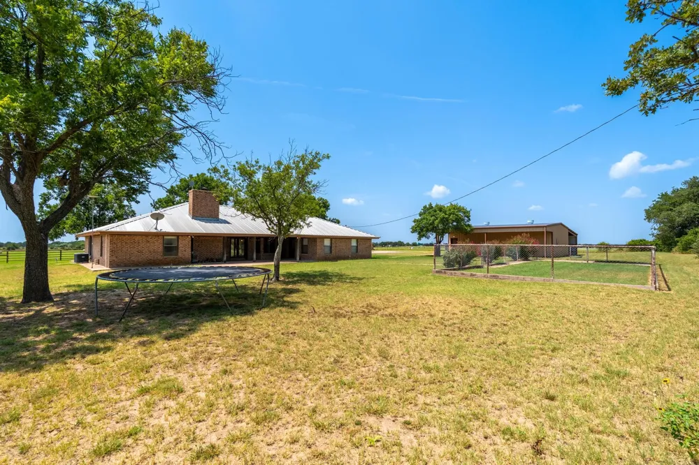 6494 County Road 254 Clyde, TX 79510