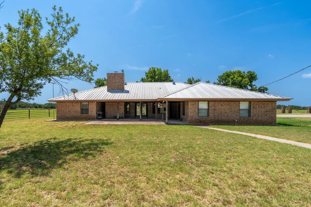 6494 County Road 254 Clyde, TX 79510