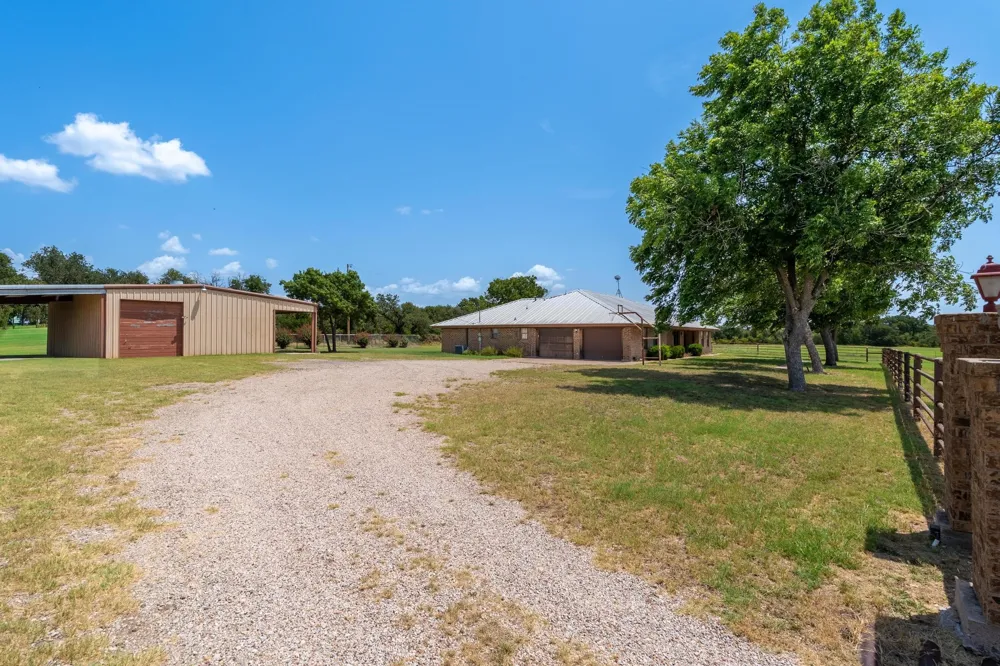 6494 County Road 254 Clyde, TX 79510