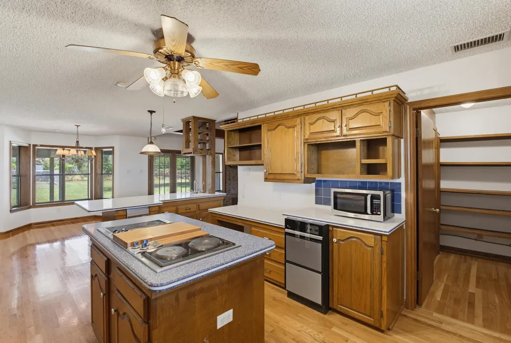 6494 County Road 254 Clyde, TX 79510