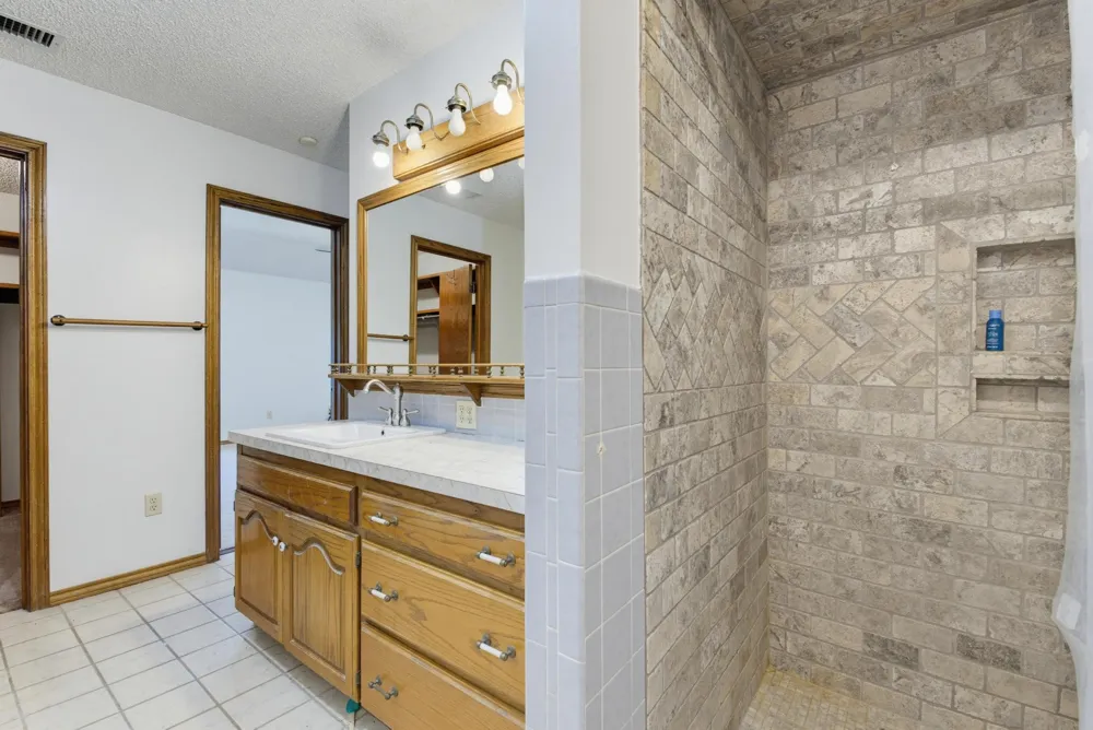 6494 County Road 254 Clyde, TX 79510