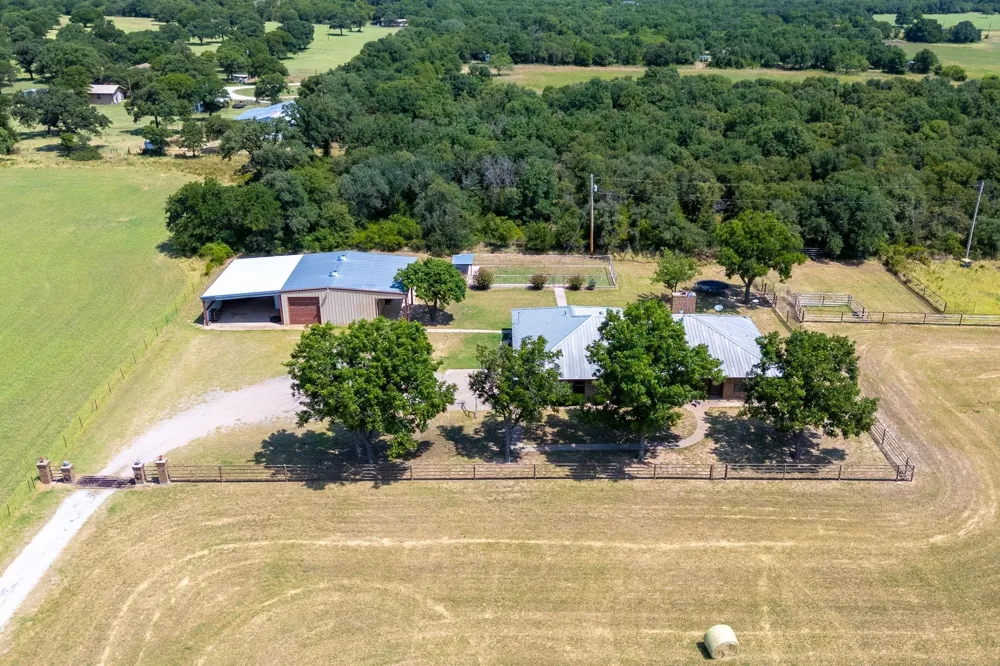 6494 County Road 254 Clyde, TX 79510