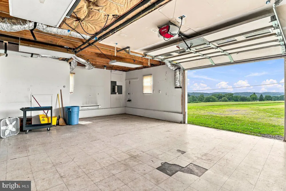 71 GREENWOOD LANE Aurora, WV 26705