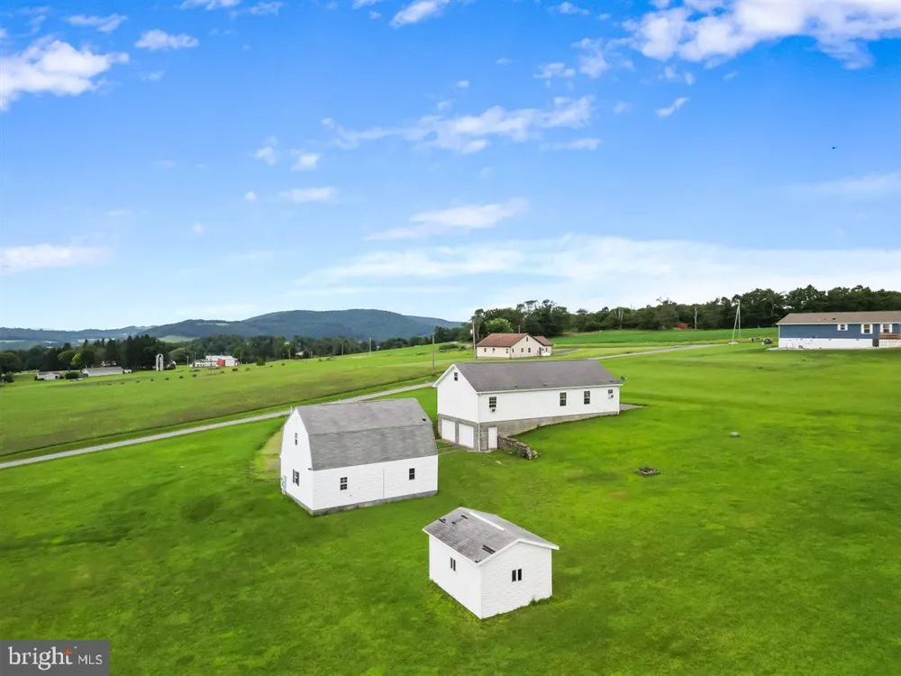 71 GREENWOOD LANE Aurora, WV 26705