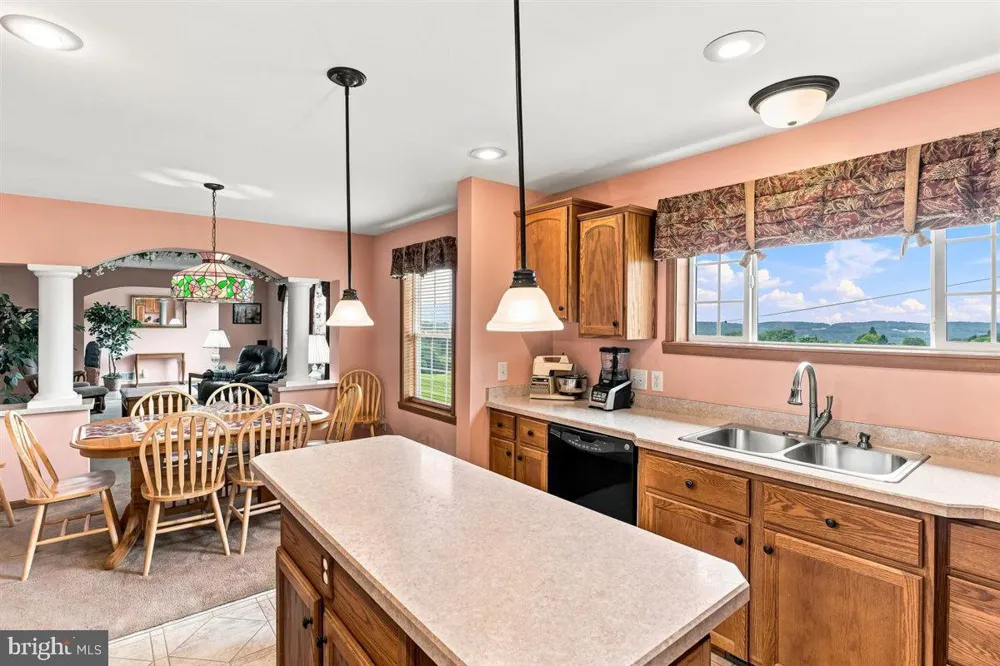 71 GREENWOOD LANE Aurora, WV 26705