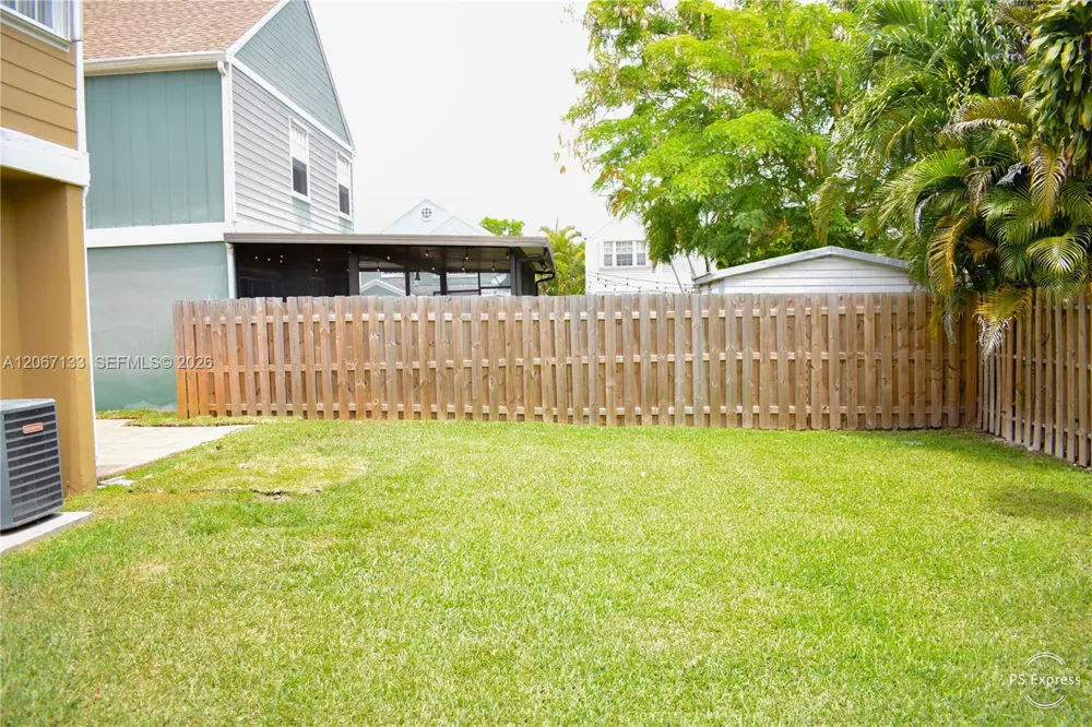11759 SW 117th Pl Miami, FL 33186