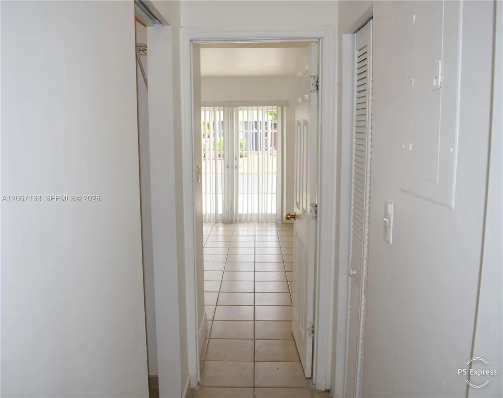 11759 SW 117th Pl Miami, FL 33186