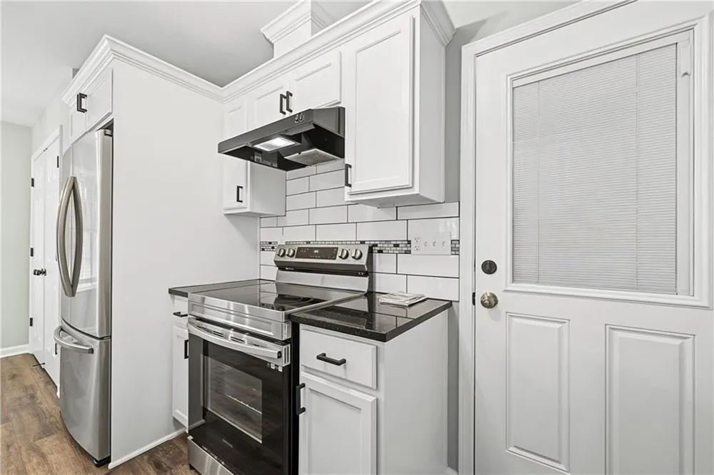 7650 Summit Trail Riverdale, GA 30274