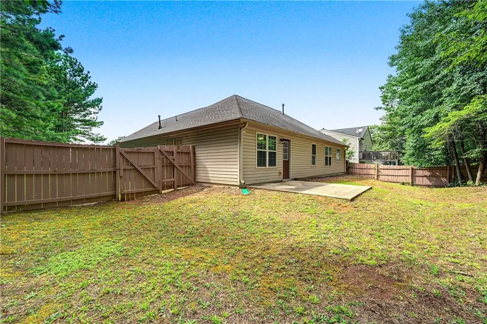 7650 Summit Trail Riverdale, GA 30274