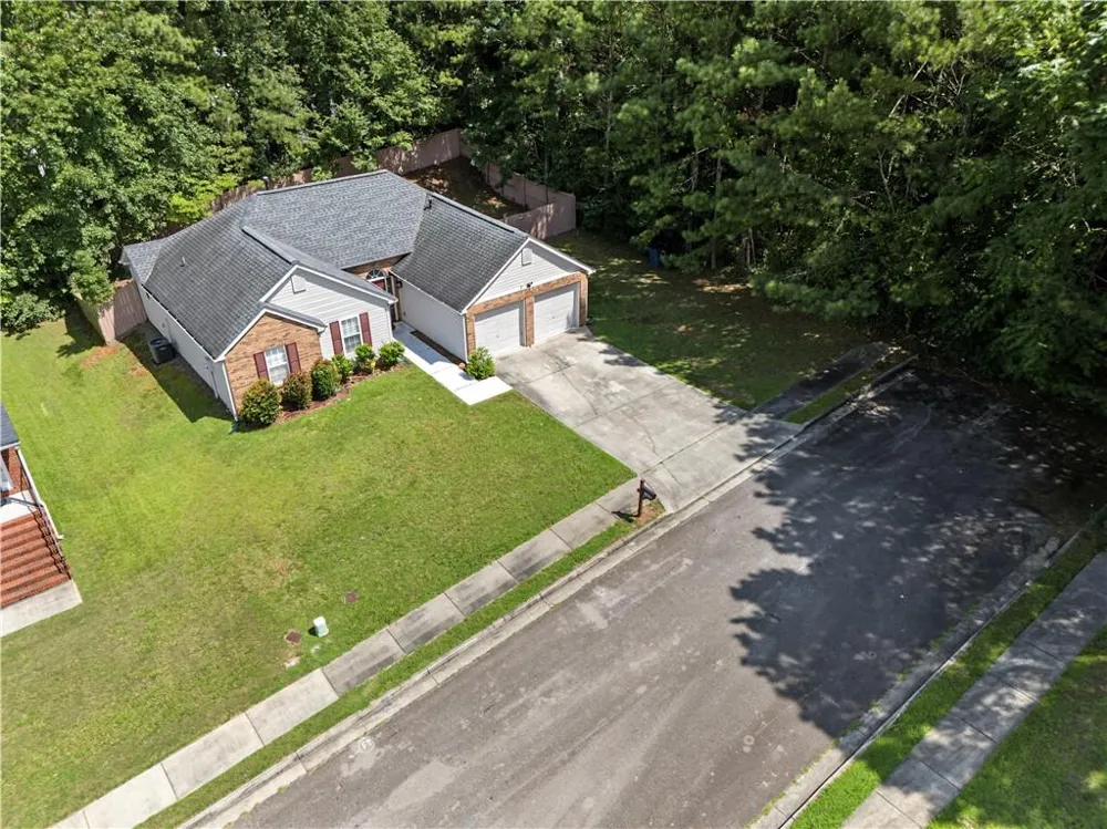 7650 Summit Trail Riverdale, GA 30274