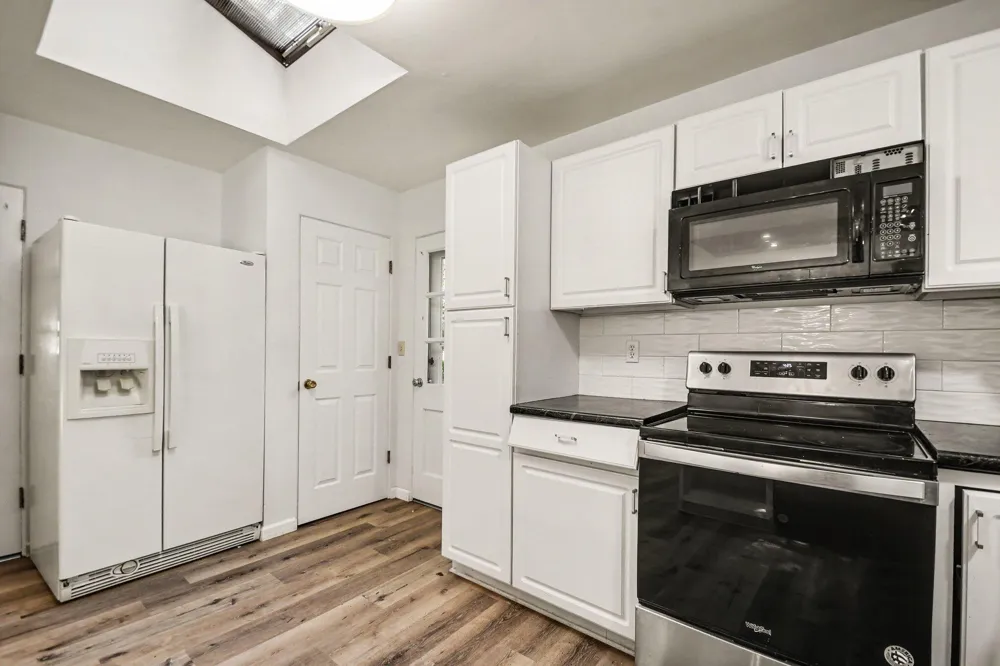 8486 S Hillcrest Drive Berrien Springs, MI 49103