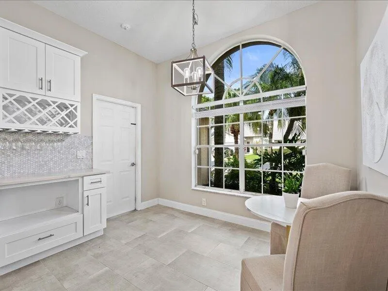 237 W MOCCASIN TRAIL W Jupiter, FL 33458