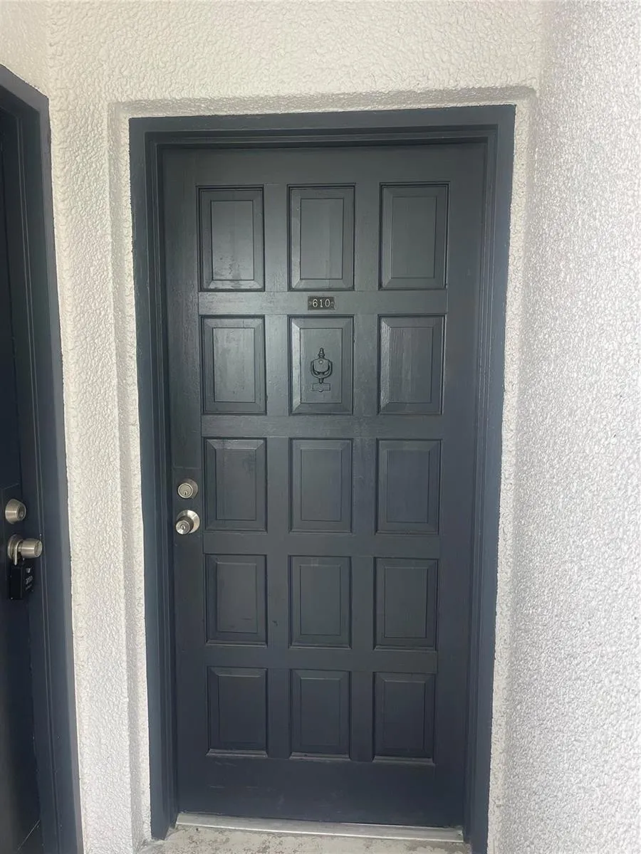 3301 SPANISH MOSS TERRACE #610 Lauderhill, FL 33319
