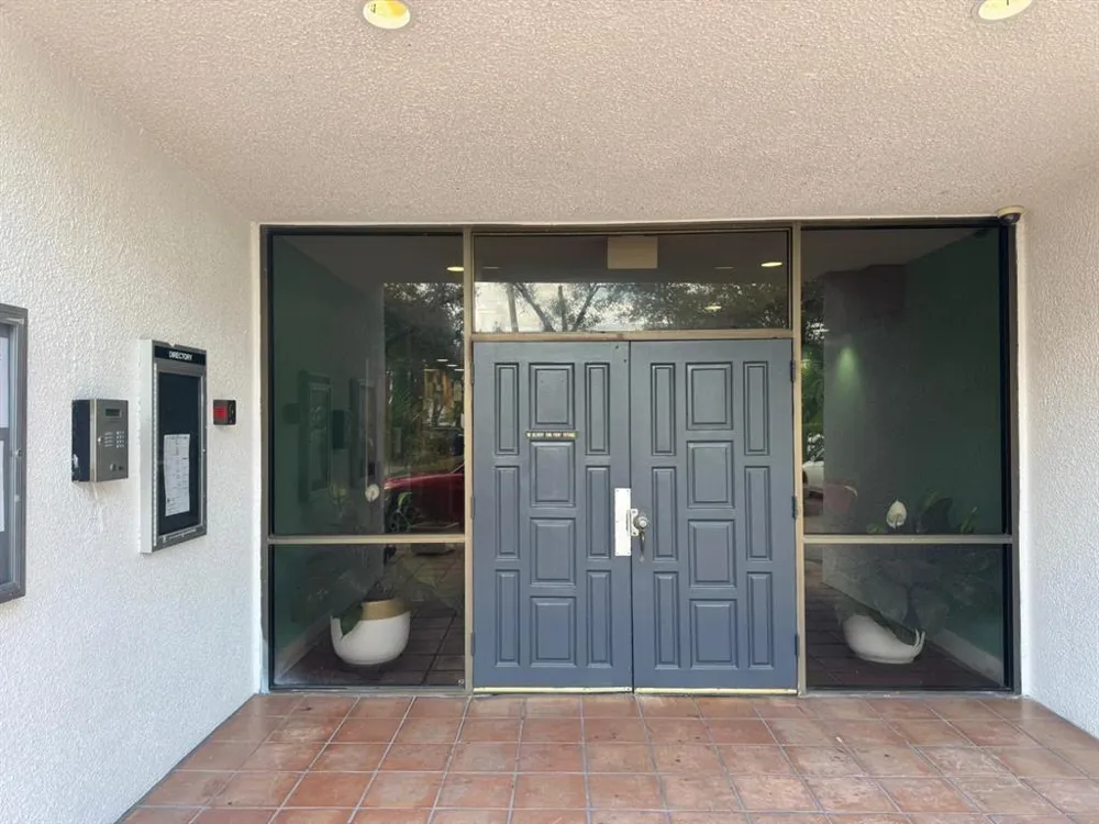 3301 SPANISH MOSS TERRACE #610 Lauderhill, FL 33319