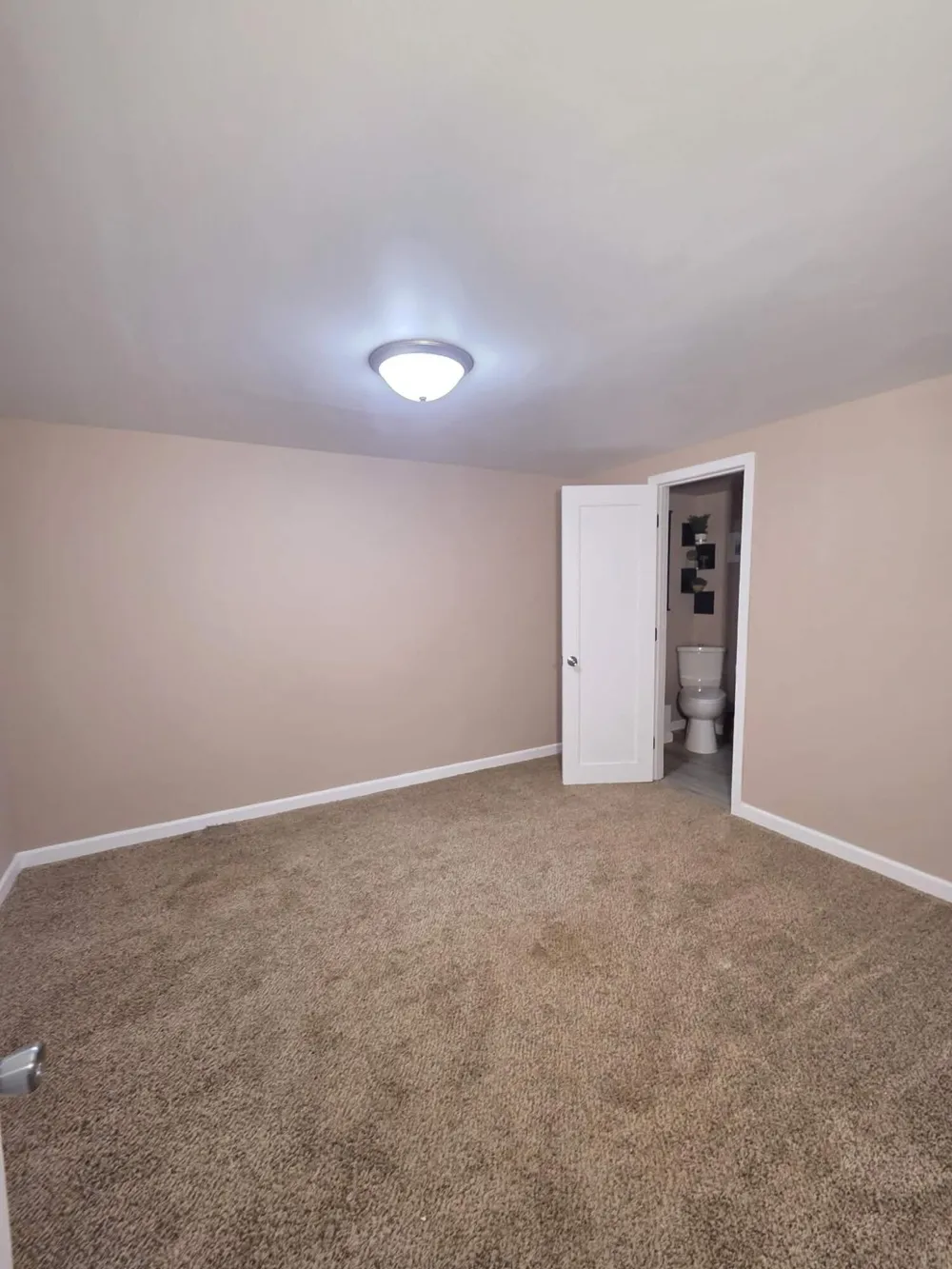 742 Greenridge Road Battle Creek City, MI 49015