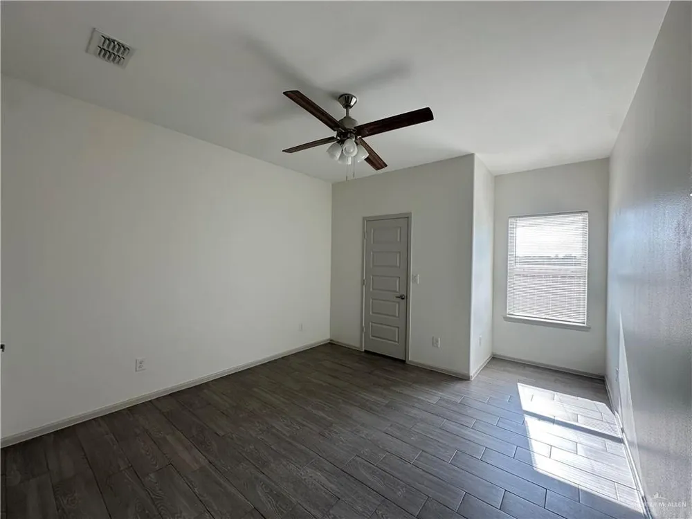 7703 58th Lane Mission, TX 78573