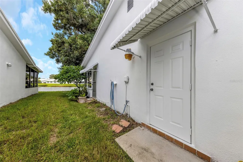 9110 40TH WAY Pinellas Park, FL 33782