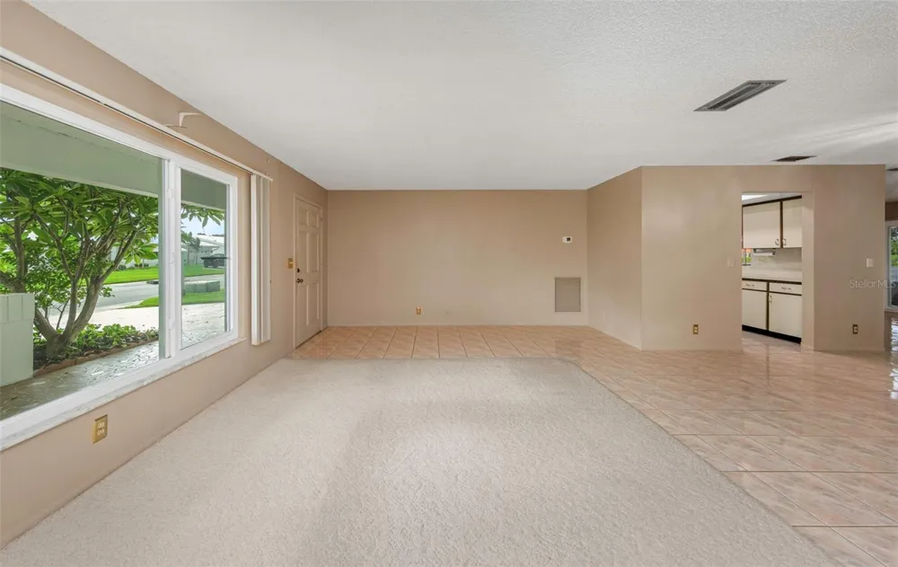 9110 40TH WAY Pinellas Park, FL 33782