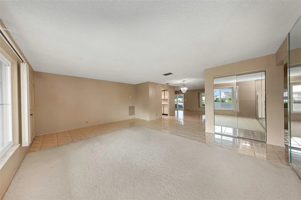 9110 40TH WAY Pinellas Park, FL 33782