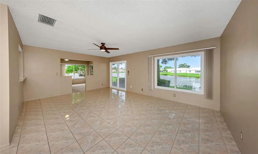 9110 40TH WAY Pinellas Park, FL 33782