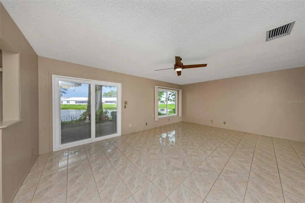 9110 40TH WAY Pinellas Park, FL 33782