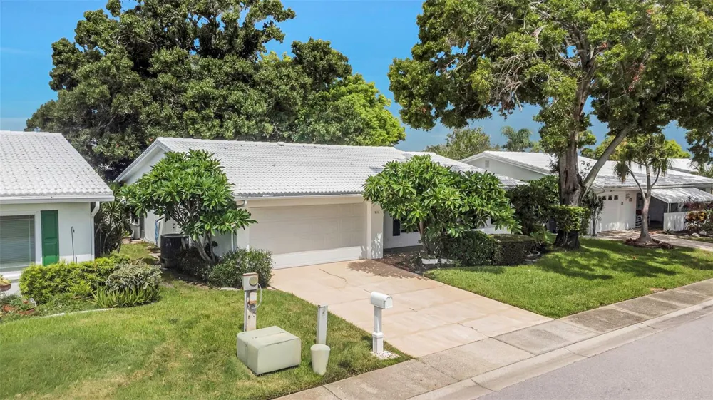 9110 40TH WAY Pinellas Park, FL 33782