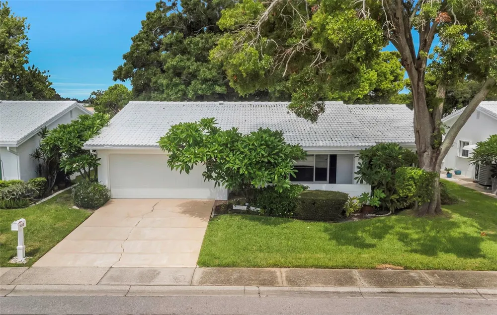 9110 40TH WAY Pinellas Park, FL 33782