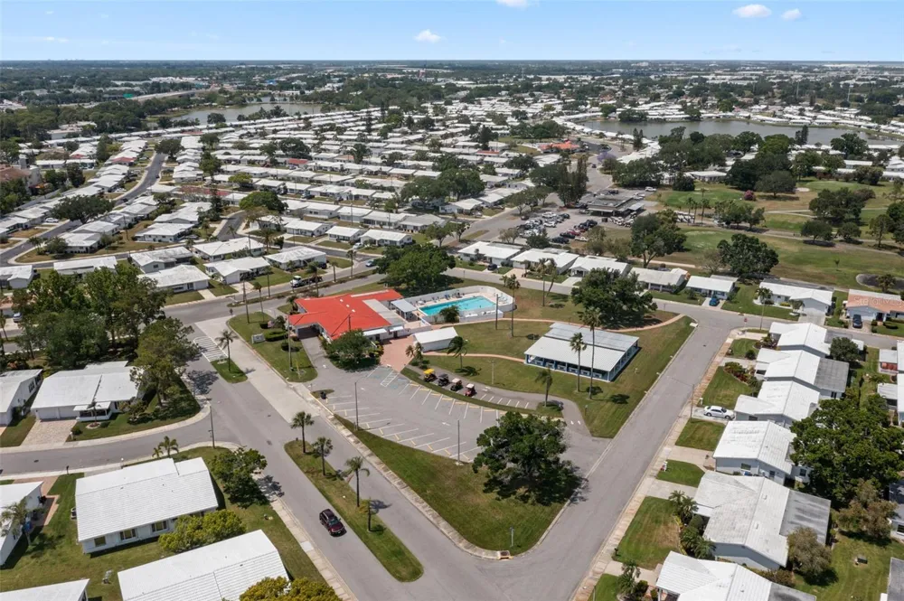 9110 40TH WAY Pinellas Park, FL 33782