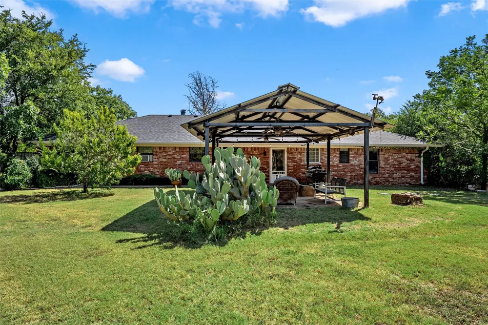 266 Childress Creek Drive China Spring, TX 76633