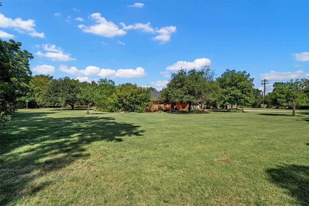 266 Childress Creek Drive China Spring, TX 76633
