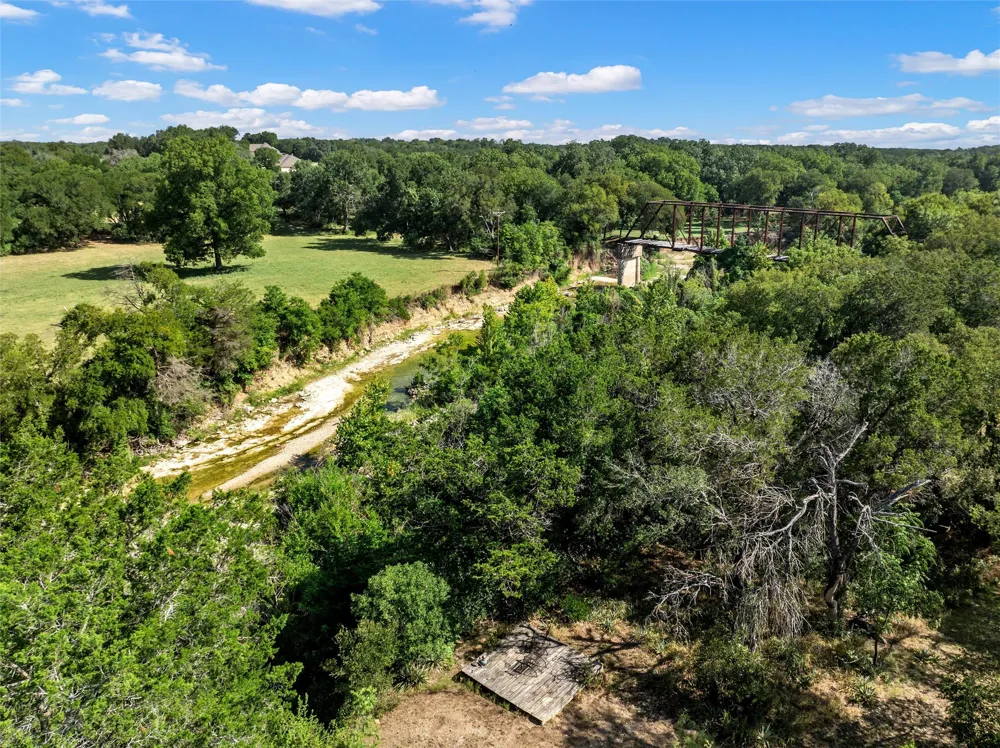 266 Childress Creek Drive China Spring, TX 76633