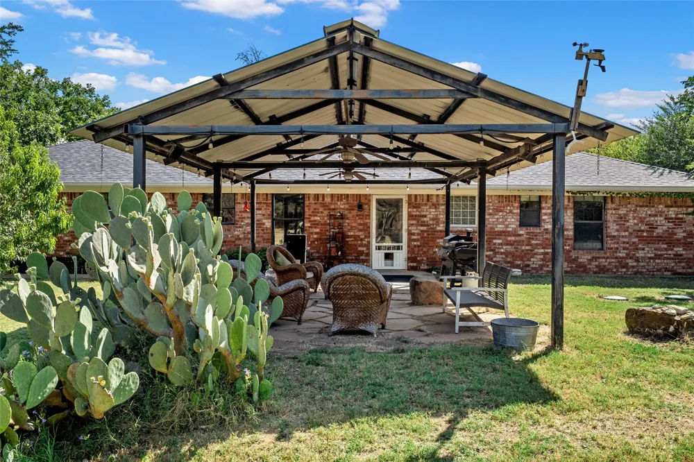 266 Childress Creek Drive China Spring, TX 76633