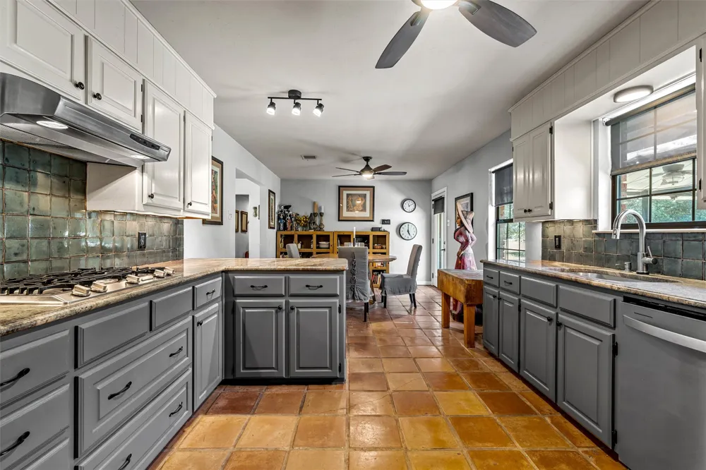 266 Childress Creek Drive China Spring, TX 76633