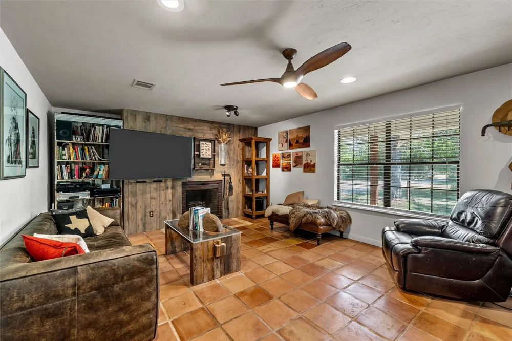 266 Childress Creek Drive China Spring, TX 76633
