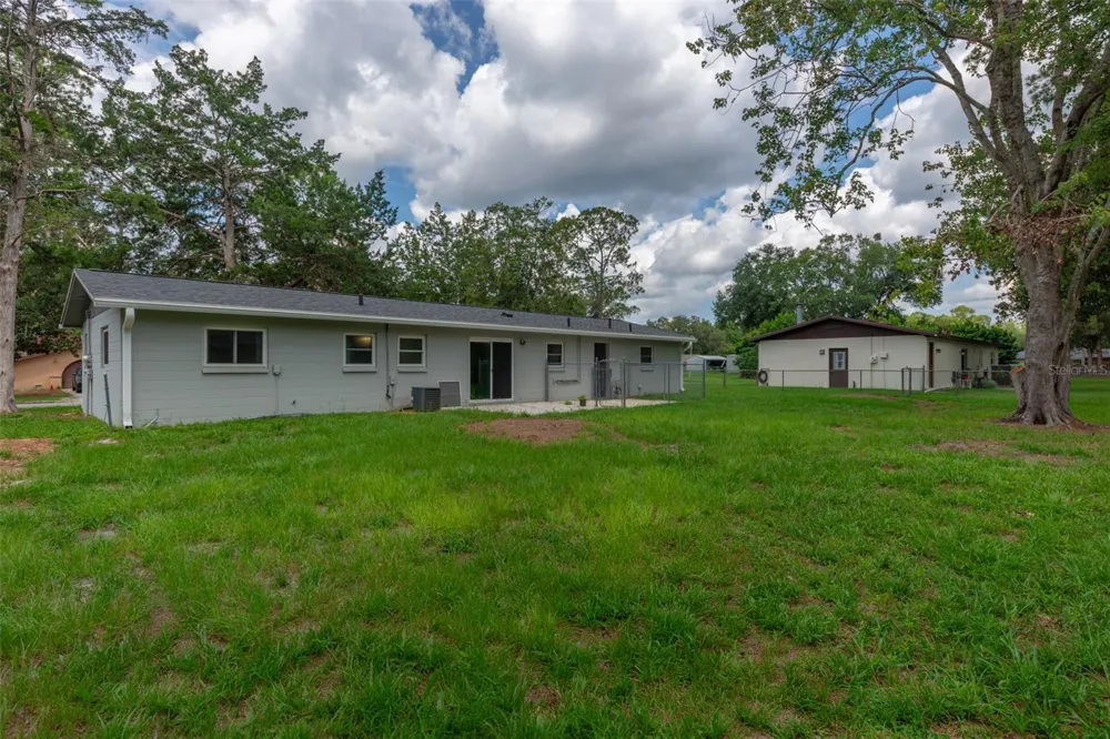 5621 NW 29TH TERRACE Gainesville, FL 32653